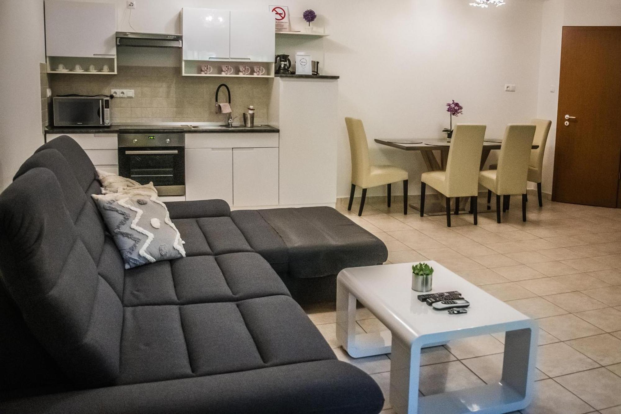 Apartmán Apartman Garden Cserkeszőlő Exteriér fotografie